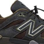 Tênis New Balance 9060 Blacktop Dark Moss