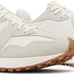 Tênis New Balance 327 Moonbeam Timberwolf