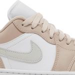Tênis Air Jordan 1 Low Particle Beige