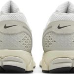 Tênis Nike Air Zoom Vomero 5 Platinum Tint