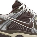 Tênis Nike Air Zoom Vomero 5 Earth Fossil