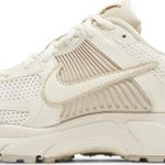 Tênis Nike Air Zoom Vomero 5 Sail Light Orewood Brown
