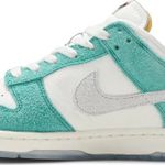 Tênis Nike Kasina x Dunk Low Road Sign
