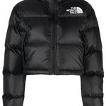 Jaqueta The North Face cropped Nuptse matelassê