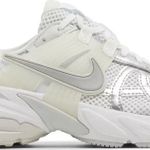 Tênis Nike V2K Run Metallic Silver