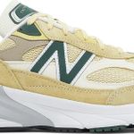 Tênis New Balance Teddy Santis x 990v6 Made in USA Sulphur