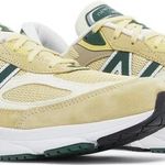 Tênis New Balance Teddy Santis x 990v6 Made in USA Sulphur