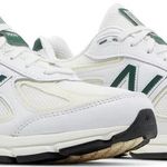 Tênis New Balance Teddy Santis x 990v4 Made in USA Forest Green