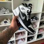 Tênis Air Jordan 1 Mid White Shadow (PRONTA ENTREGA)