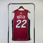 Regata NBA Miami Jordan Heat Statement Edition 22/23 Swingman Jersey Vermelha Jimmy Butler 22