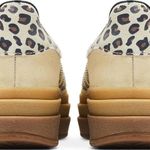 Tênis Adidas Gazelle Bold Cheetah Stripes