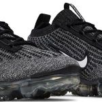 Tênis Nike Air VaporMax 2021 Flyknit Oreo