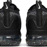 Tênis Nike Air VaporMax 2021 Flyknit Oreo