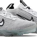 Tênis Nike Air VaporMax 2021 Flyknit White Metallic Silver