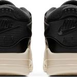 Tênis Air Jordan 4 RM Black Light Bone