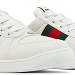 Tênis Gucci Screener Sneaker GG Embossed - White