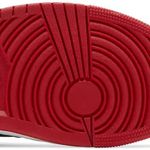 Tênis Air Jordan 1 Retro High OG Satin Bred 2023
