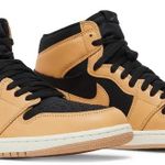 Tênis  Air Jordan 1 Retro High OG Heirloom