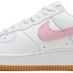 Tênis Nike Air Force 1 Low Color of the Month - White Pink