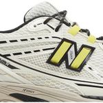 Tênis New Balance GANNI x 1906R Egret