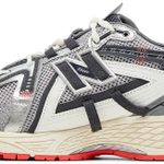 Tênis New Balance 1906A Slate Grey Raincloud Drift Red