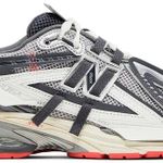 Tênis New Balance 1906A Slate Grey Raincloud Drift Red