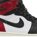 Tênis Air Jordan 1 Retro High Black Toe Reimagined