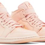 Tênis Air Jordan 1 Mid Patent Valentine's Day