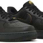 Tênis Nike Air Force 1 '07 Black University Gold