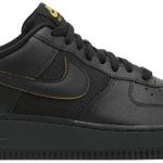 Tênis Nike Air Force 1 '07 Black University Gold
