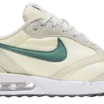 Tênis Nike Air Max Dawn Coconut Bicoastal