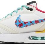 Tênis Nike Air Max Dawn Floral Swoosh