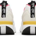 Tênis Nike Air Max Dawn Floral Swoosh