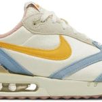 Tênis Nike Air Max Dawn Coconut Milk University Gold