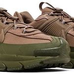 Tênis Nike Air Zoom Vomero Roam Milk Brown Medium Olive
