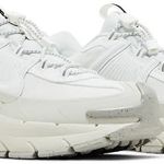 Tênis Nike Air Zoom Vomero Roam Summit White