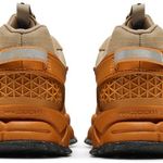 Tênis Nike Air Zoom Vomero Roam Flax