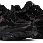 Tênis New Balance 9060 Caged - Black Cat