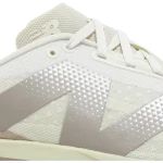 Tênis New Balance FuelCell Rebel v4 Linen Lichen Green