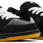 Tênis Nike Dunk Low Pro SB Black White Gum