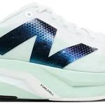 Tênis New Balance FuelCell Rebel v4 Clay Ash