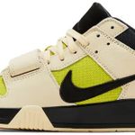 Tênis Travis Scott x Jordan Jumpman Jack TR Bright Cactus