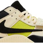 Tênis Travis Scott x Jordan Jumpman Jack TR Bright Cactus