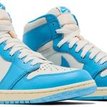 Tênis  Air Jordan 1 Retro High OG UNC Reimagined
