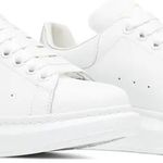 Tênis Alexander McQueen Oversized Sneaker White