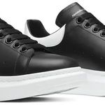 Tênis Alexander McQueen Oversized Sneaker Black White
