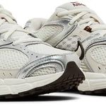 Tênis Nike V5 RNR Sail Fauna Brown