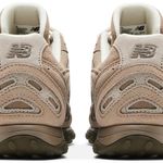 Tênis New Balance 204L Mushroom Arid Stone