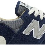 Tênis New Balance Carhartt WIP x 990v1  Sculpture Center