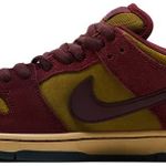 Tênis Nike Dunk Low SB Dark Team Red Olive Flak